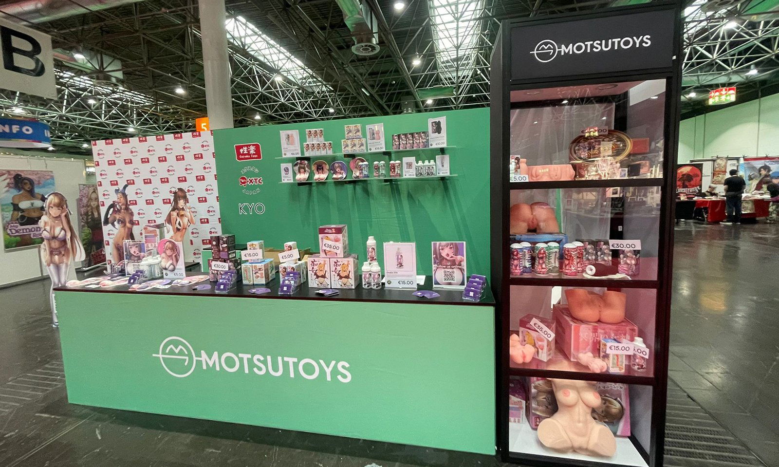 Motsugroup booth at Dokomi